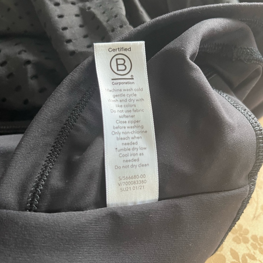 Athleta Black A-Game Skort - Picture 5 of 5